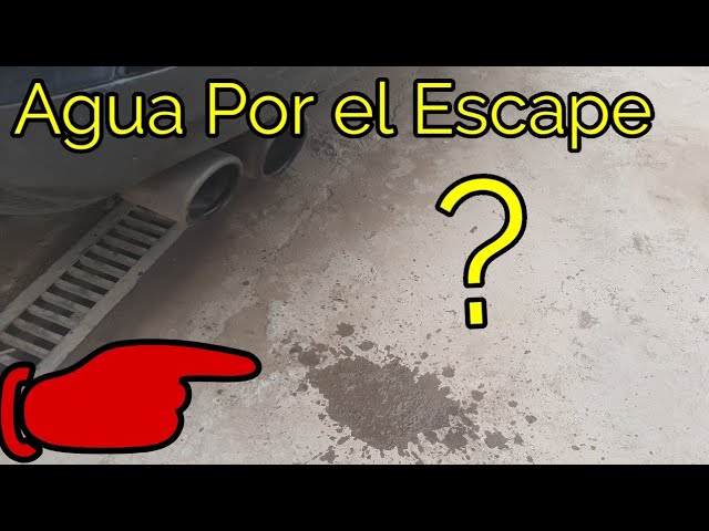 agua por el caño de escape