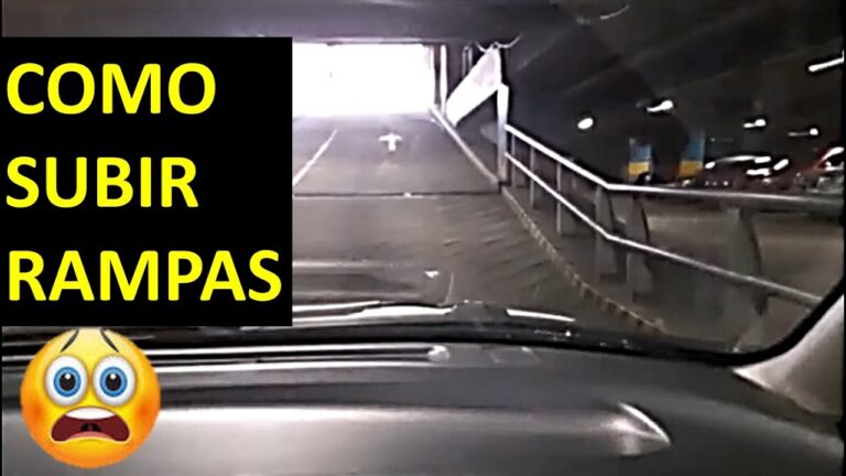 al coche le cuesta subir la rampa del garaje