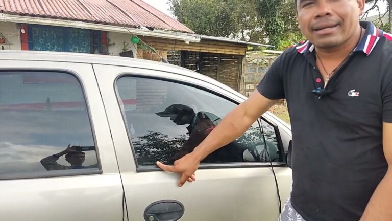 como abrir la ventana de un coche