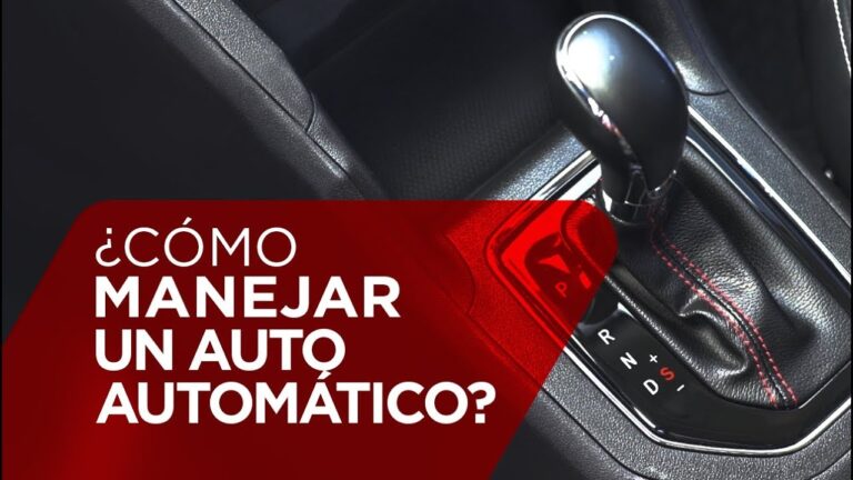 como meter marcha atrás en un coche automático