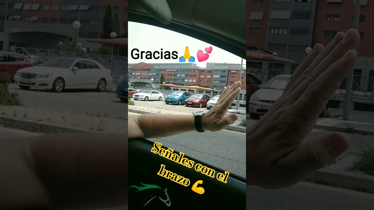 como señalizar con el brazo para girar a la izquierda