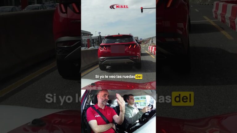 cuanta distancia hay que dejar entre coche y coche