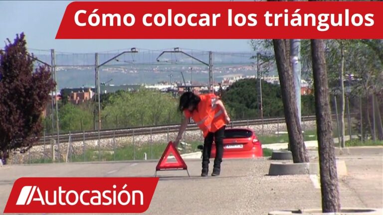 cuantos triángulos hay que llevar en el coche