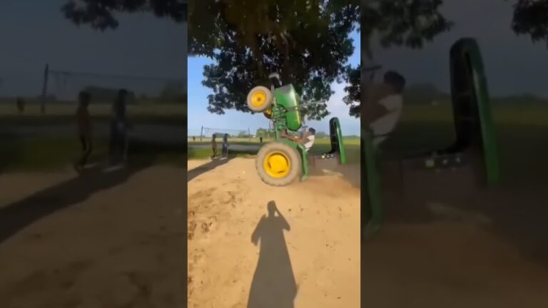 el ciclomotor podría adelantar al tractor