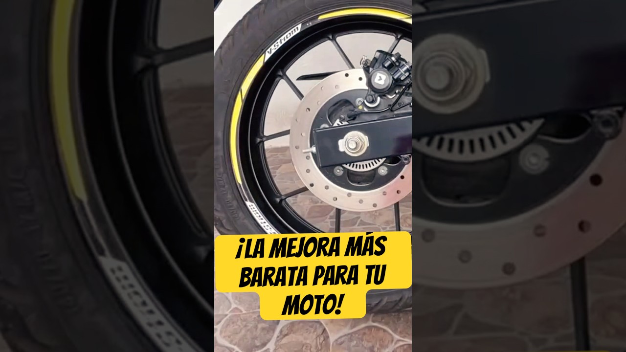 es legal poner pegatinas reflectantes en la moto