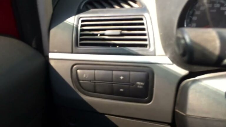 luz amarilla en tablero fiat punto