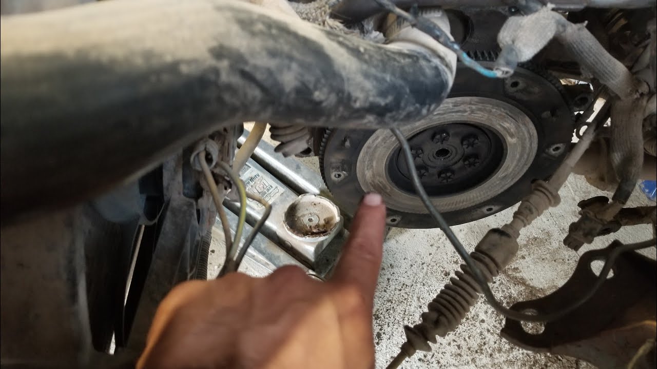 porque vibra mi coche cuando suelto el embrague