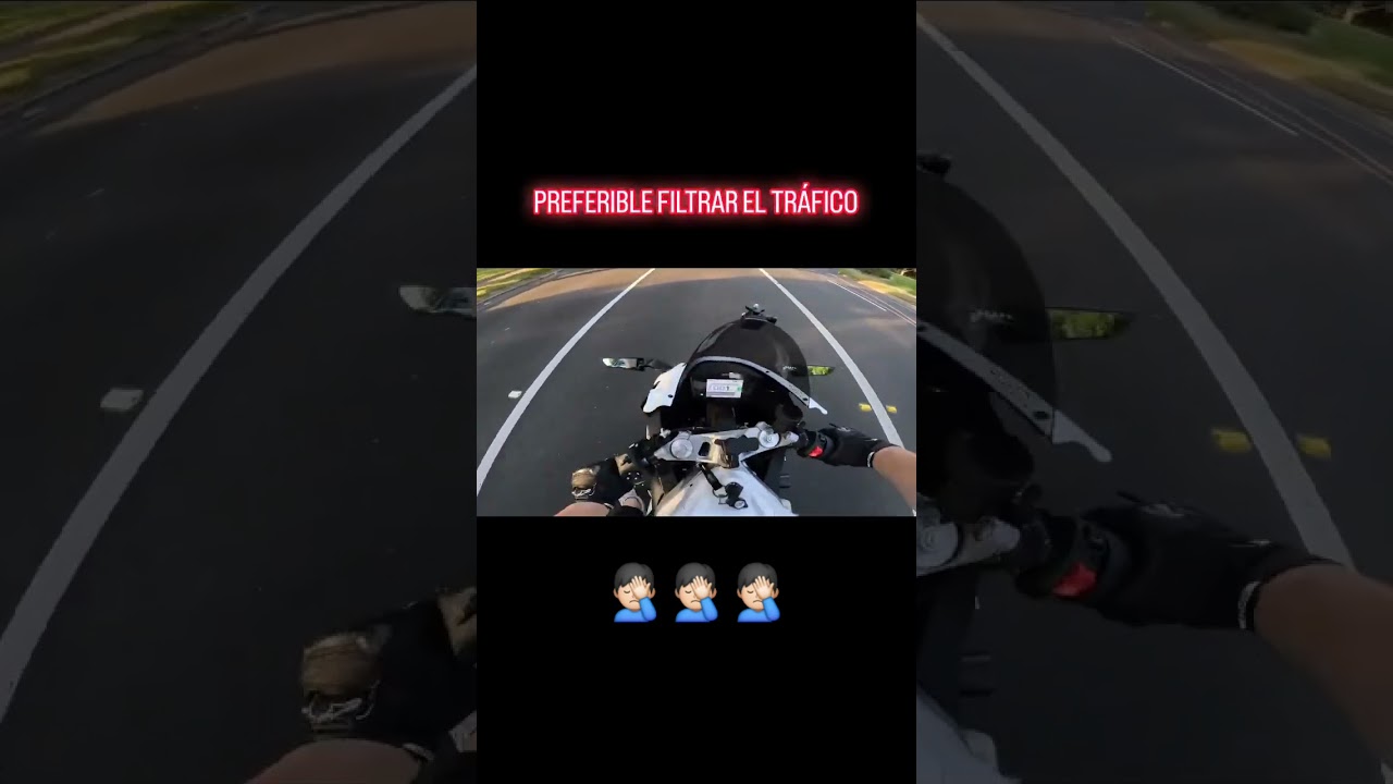 se define como motocicleta al automóvil...